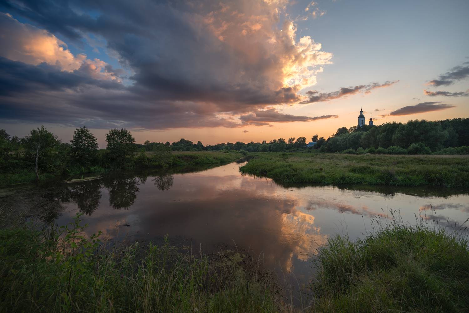 вечер,закат,река,небо,облака,свет,отражение,храм, Виталий Полуэктов