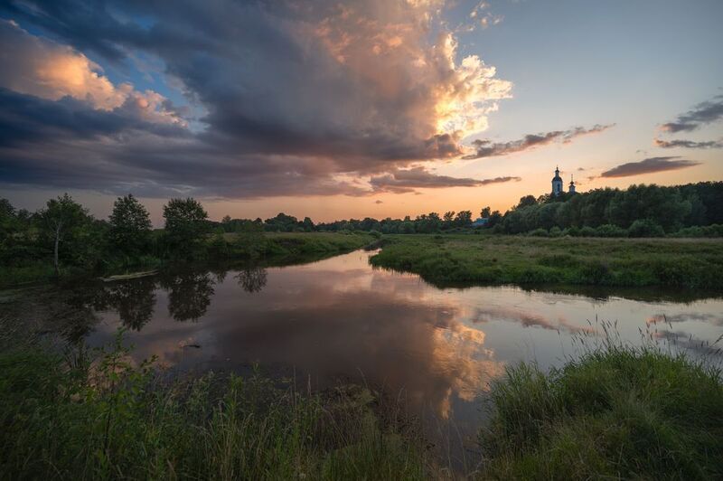 вечер,закат,река,небо,облака,свет,отражение,храм летний вечерphoto preview