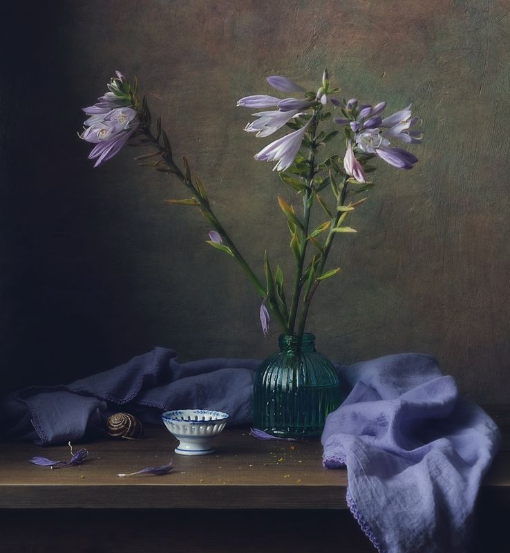 натюрморт,лето,цветы,хоста с хостой...photo preview