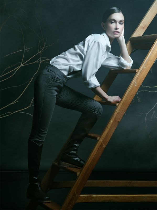 Obey the QUEEN photo preview