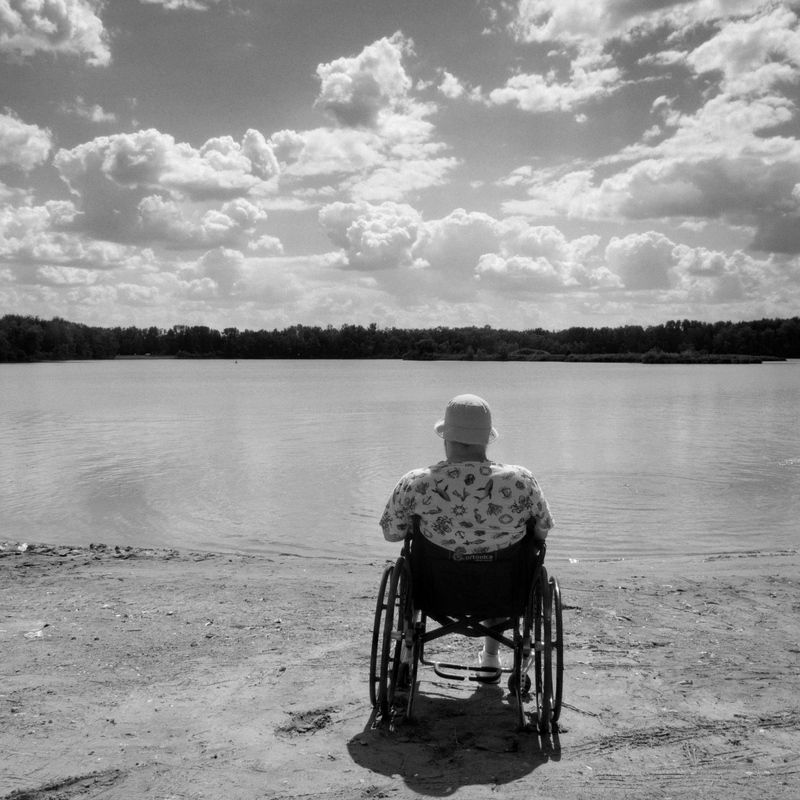 река, инвалид ***photo preview
