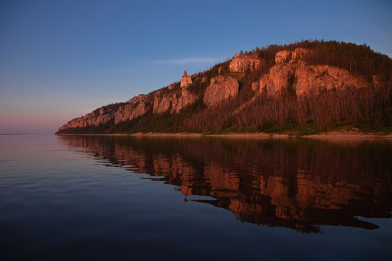 река лена, ленские столбы, якутия. Ленские столбы.Закатные сумерки.photo preview