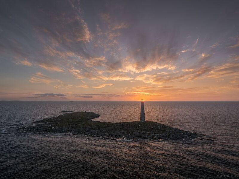 остров, ханхипаси, маяк, ладога, ладожское озеро, карелия, россия Ханхипаси в зареphoto preview