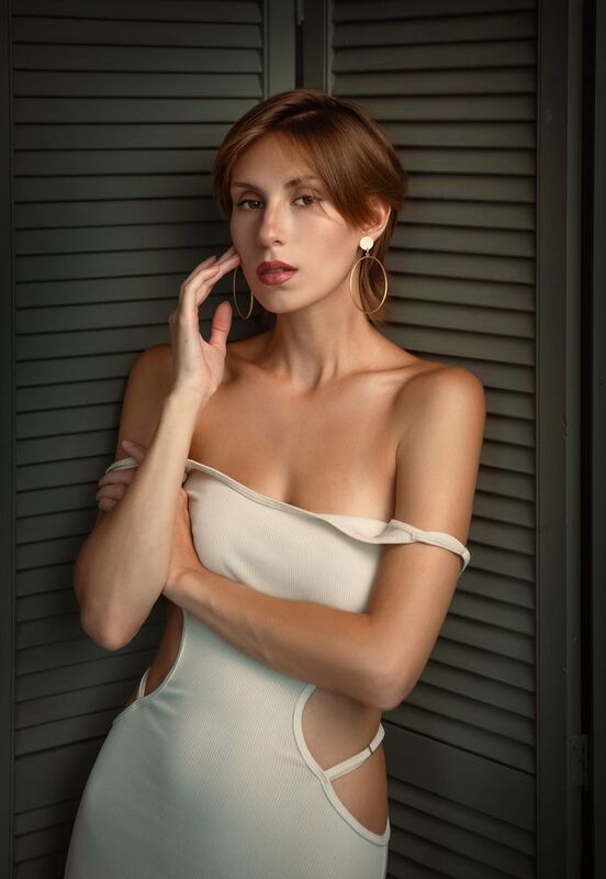 Алинаphoto preview