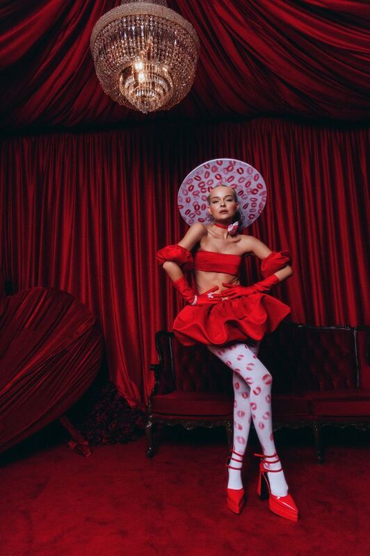 Поцелуйphoto preview