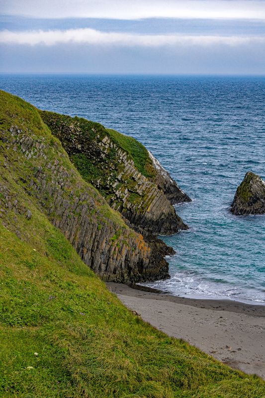 Берег острова Шумшуphoto preview