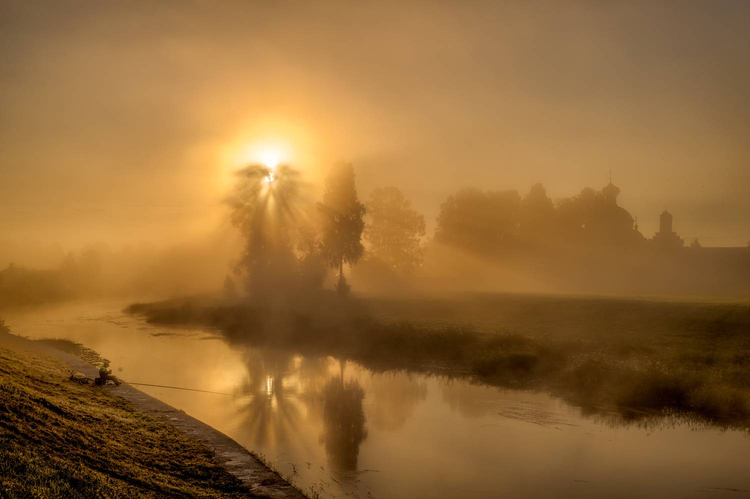 Автор: Гордеев Эдуард туманное утро..., Гордеев Эдуард