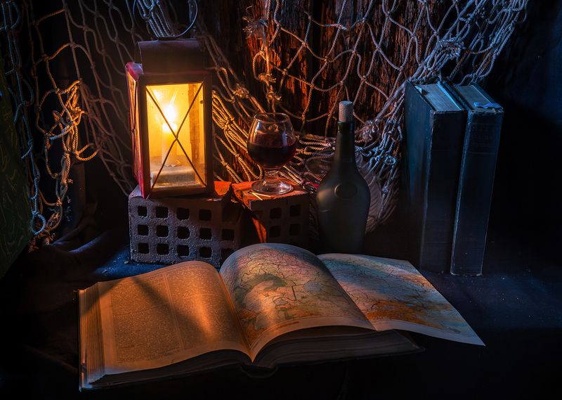 натюрморт. Раскрытая книга. фото превью