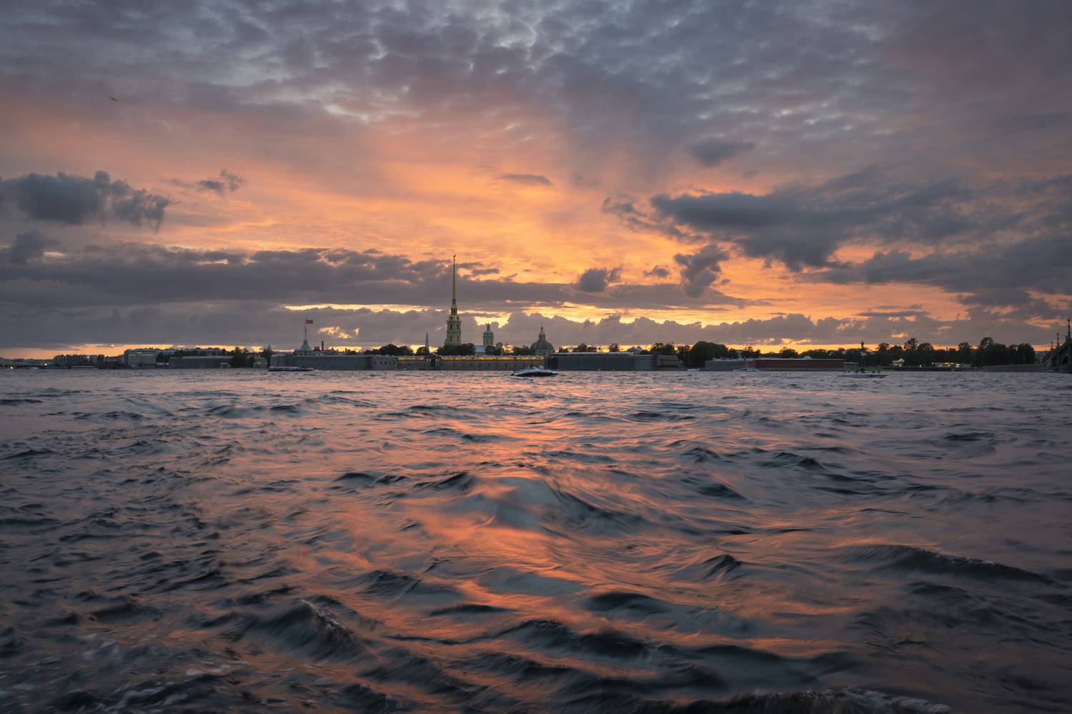 Нарисовал художник небо .... Автор: Черкасов Александр закат , санкт-петербург , петропавловская крепость , нева , питер , красочный закат, Черкасов Александр