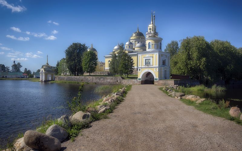 Храм монастырь церковь Нилова пустыньphoto preview