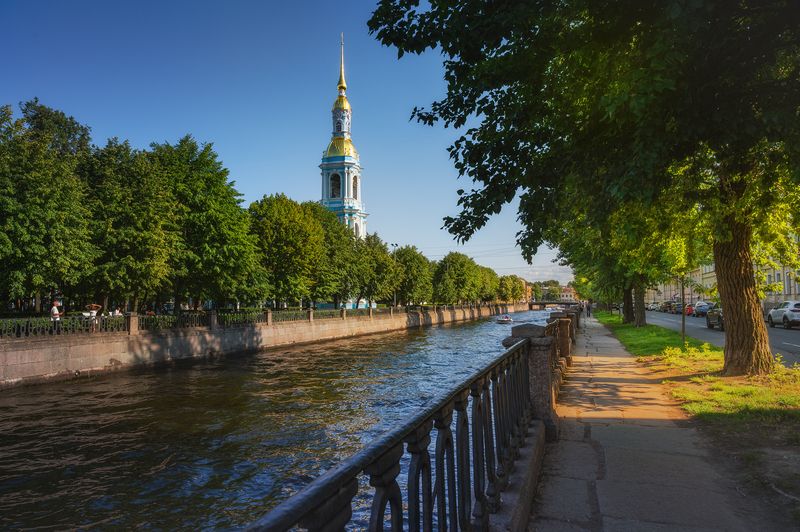 Санкт-Петербург, Семимостье Жесткий свет у семимостьяphoto preview