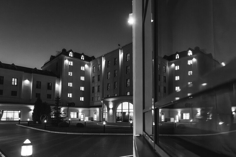 Ночные окна отеляphoto preview