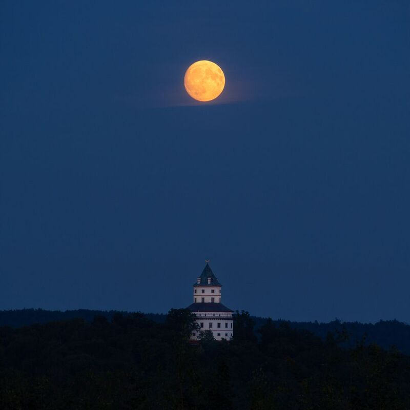 moon,full moon,czechia,olympus,castle,night,minimalistic Under the full moonphoto preview