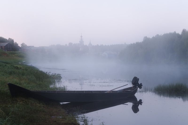 утро, кимжа, рассвет, белая ночь, река, лодка.  церковь, отражение Утро туманное, утро седое... фото превью