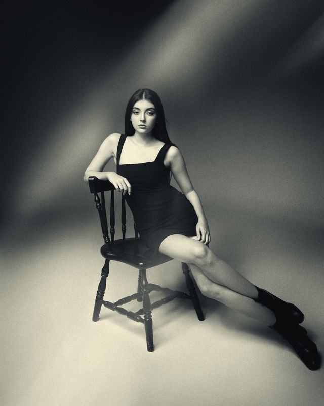 navid mousavi Dovraphoto preview