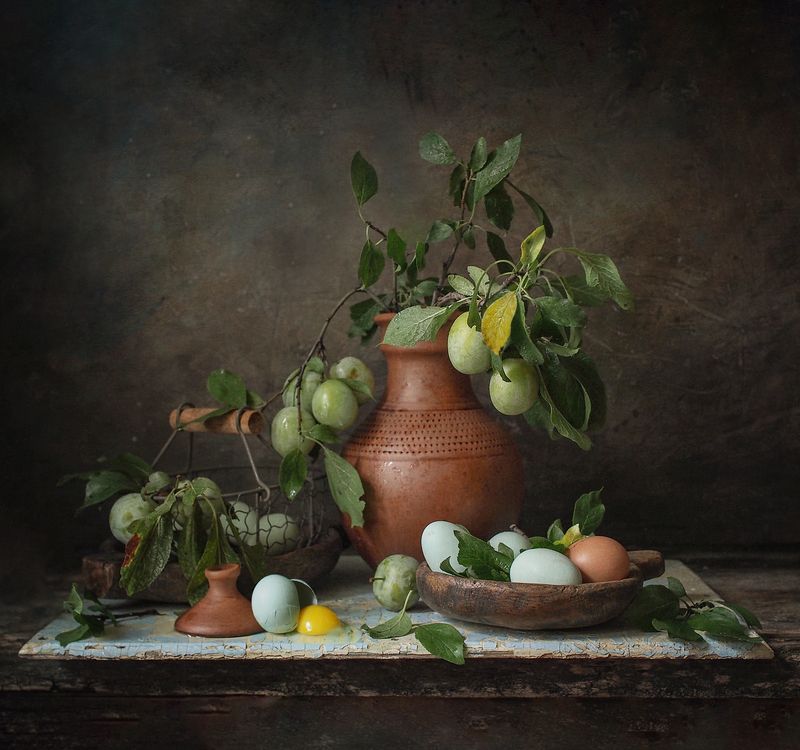 Зеленые сливы, голубые яйца...photo preview