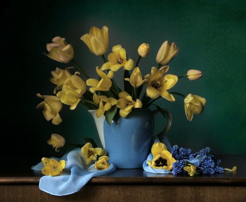 Кувшин, Натюрморт, Тюльпаны, Фотонатюрморт Весна нечаянно нагрянет...photo preview
