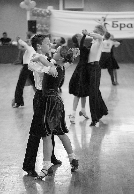 Первый вальс.photo preview