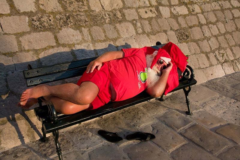 Дед мороз на отдыхеphoto preview