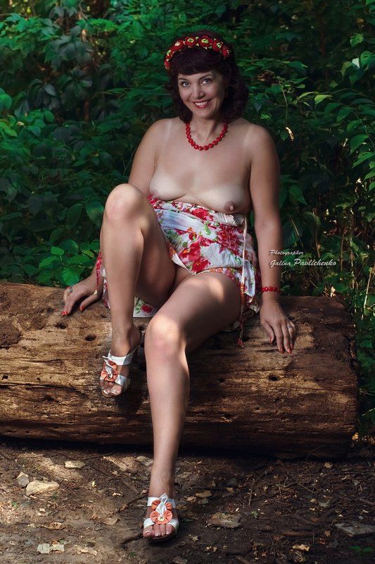 венок, женщина, лес, нимфа, ню, обнажённость, эротика, art nu,  photo, photography, eroticism, sexual, artistic erotica, girl, naked body, nude, nu, топлесс, искусство, фотохудожники, художественная фотография, ретушь, Лесная нимфаphoto preview