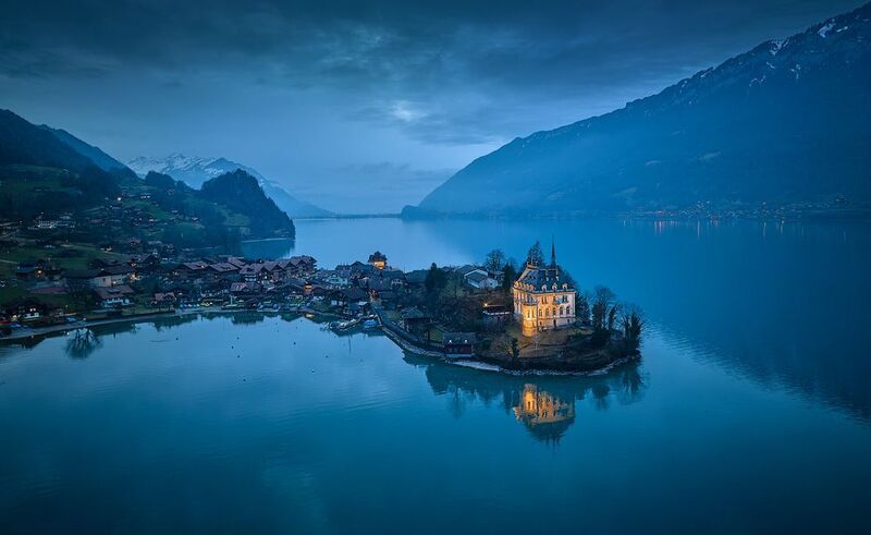 Iseltwald Castlephoto preview