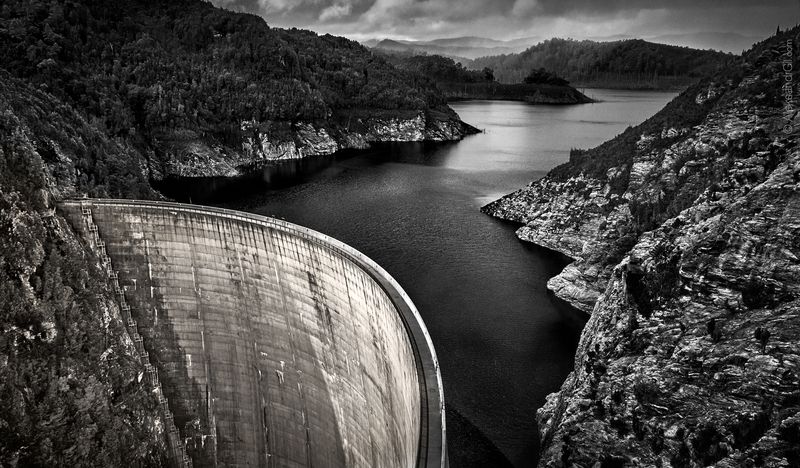 Вечный спорphoto preview