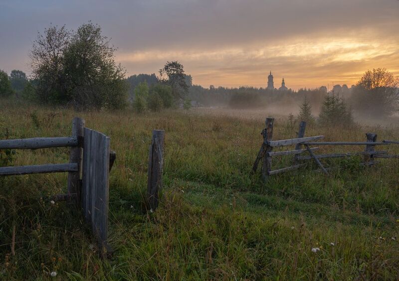 Летний рассвет в селе Белаяphoto preview
