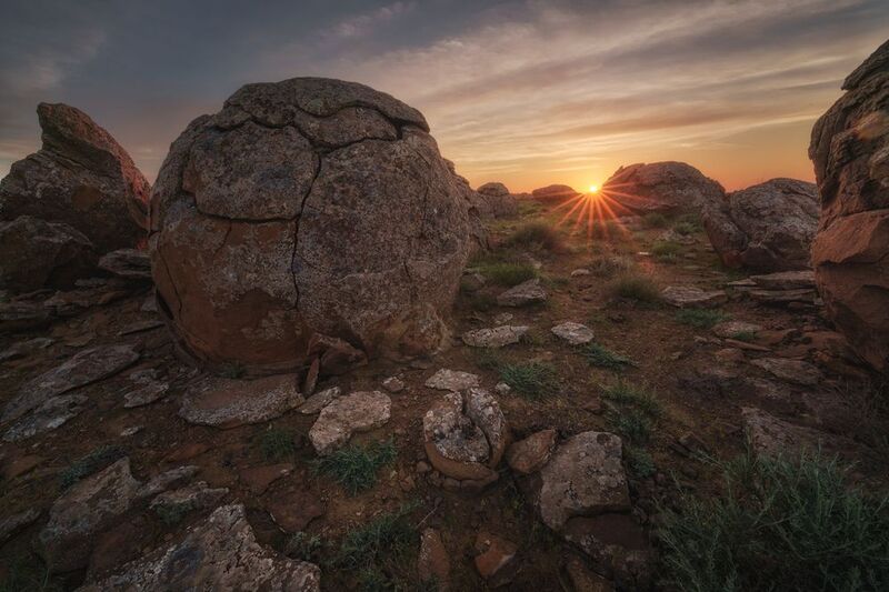 Казахстан, Актау, Торыш, Мангистау, Мангышлак Каменные великаны урочища Торышphoto preview