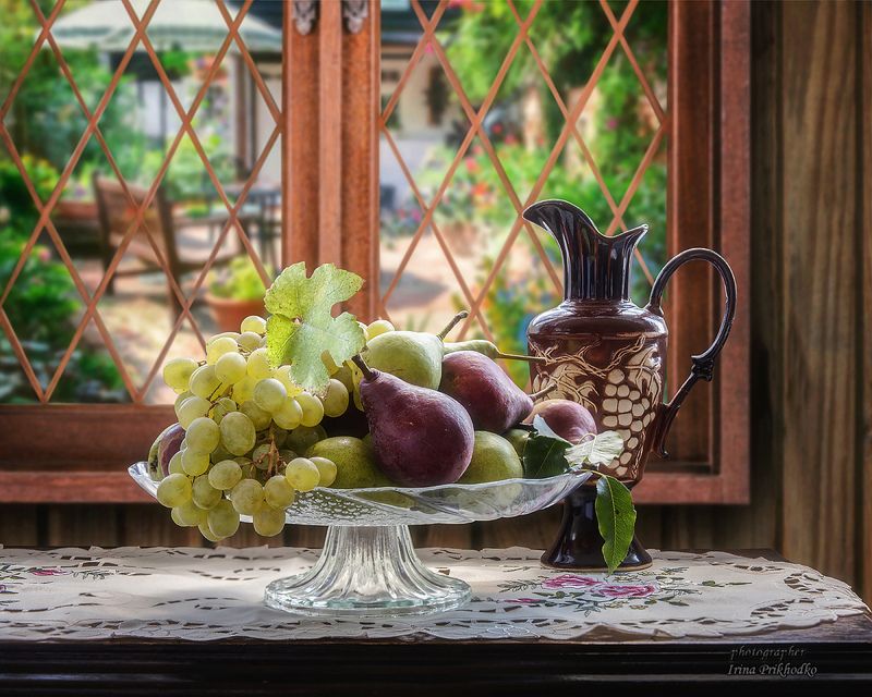 натюрморт, фрукты, плоды, окно Августphoto preview