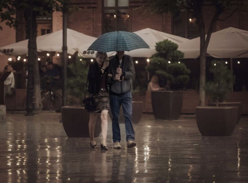 Двое. Дождь.photo preview