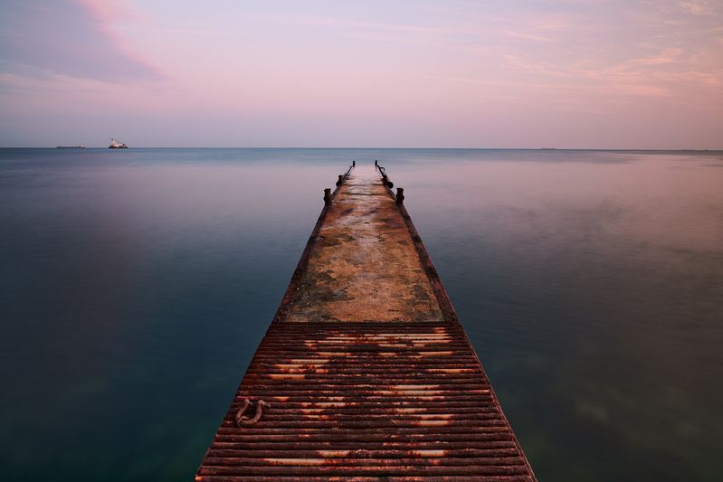 Пирс к горизонтуphoto preview