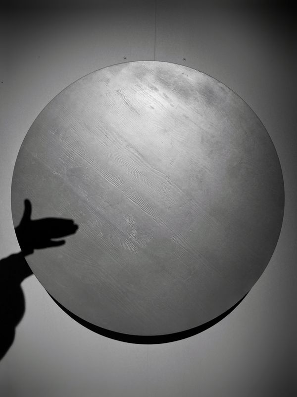 тень, история Пространство для историиphoto preview