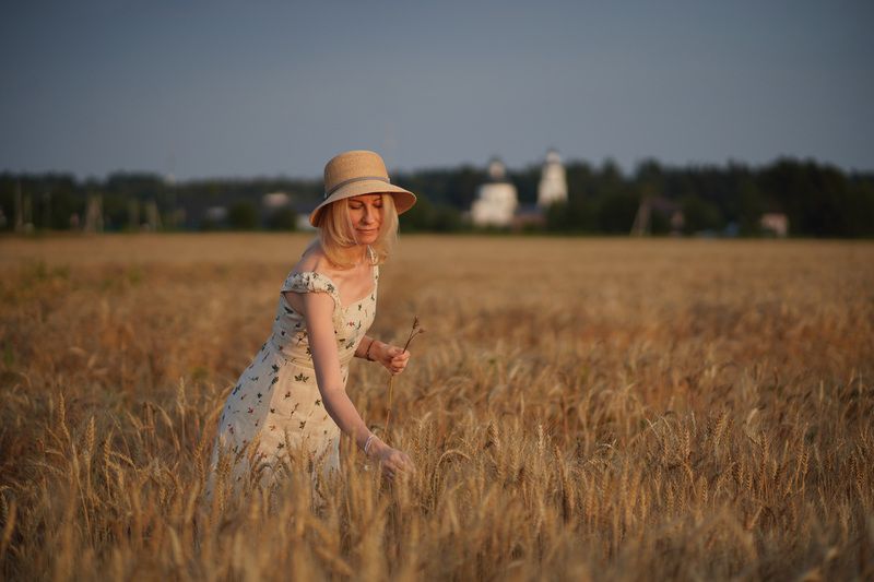 #portrait #girl #summer Уходящее летоphoto preview