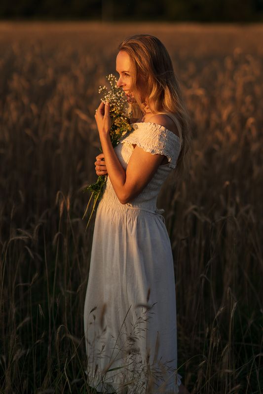 #portrait #girl #summer photo preview
