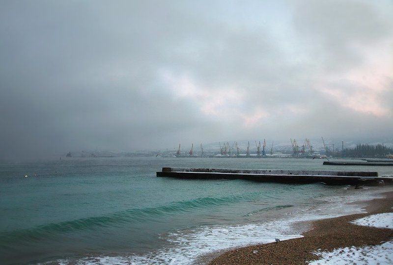 феодосия, порт, волна О тихом шелесте лазурной волны...photo preview