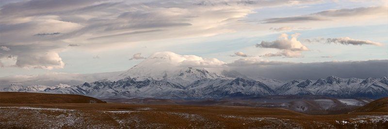 россия, кавказ, карачаево-черкесия, усть-джегутинский район, перевал гумбаши, эльбрус, 2008 Вид с перевала Гумбаши на Эльбрусphoto preview