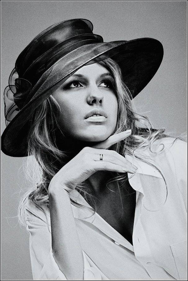 Юлия. Автор: Aleetet www.loft-photo.ru www.loft-photo.ru, Aleetet www.loft-photo.ru