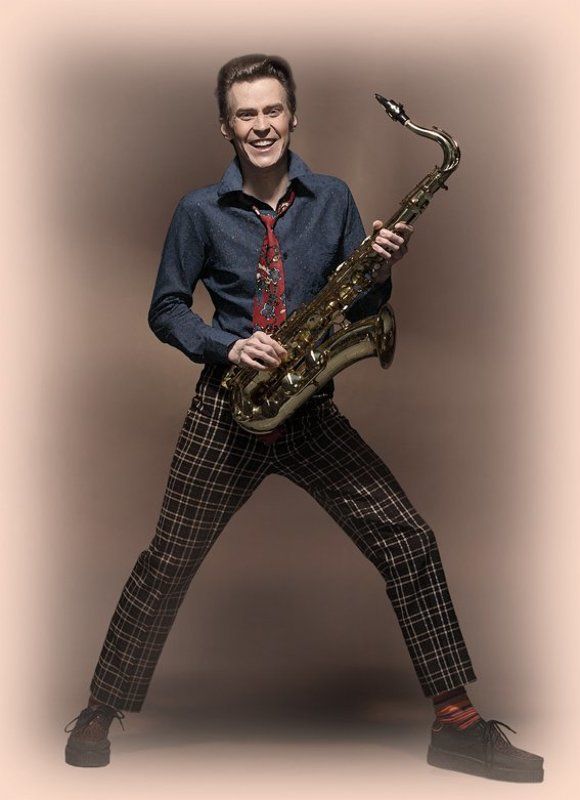 Стилягиphoto preview