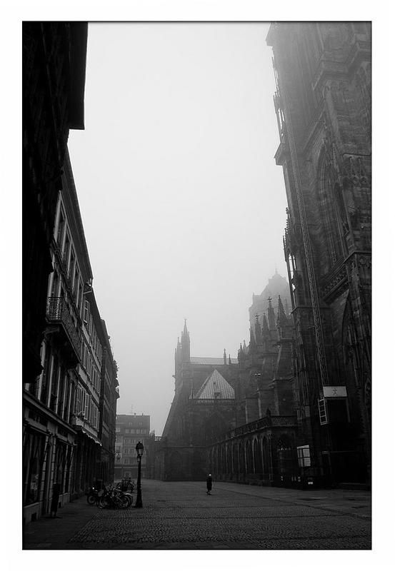 Из серий Вояжер или Гиганты городаphoto preview