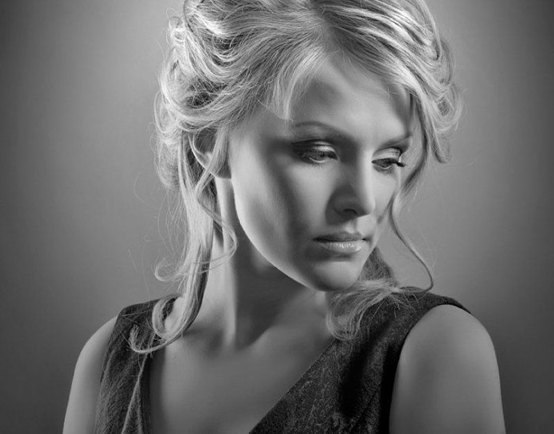 Альбинаphoto preview