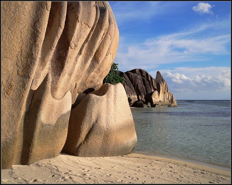 Вода, Индийский океан, ла диг, Море, Небо, Океан, Пейзаж, Пляж, Природа, сейшелы, Скала, сурс даржан Перед лицом вечностиphoto preview