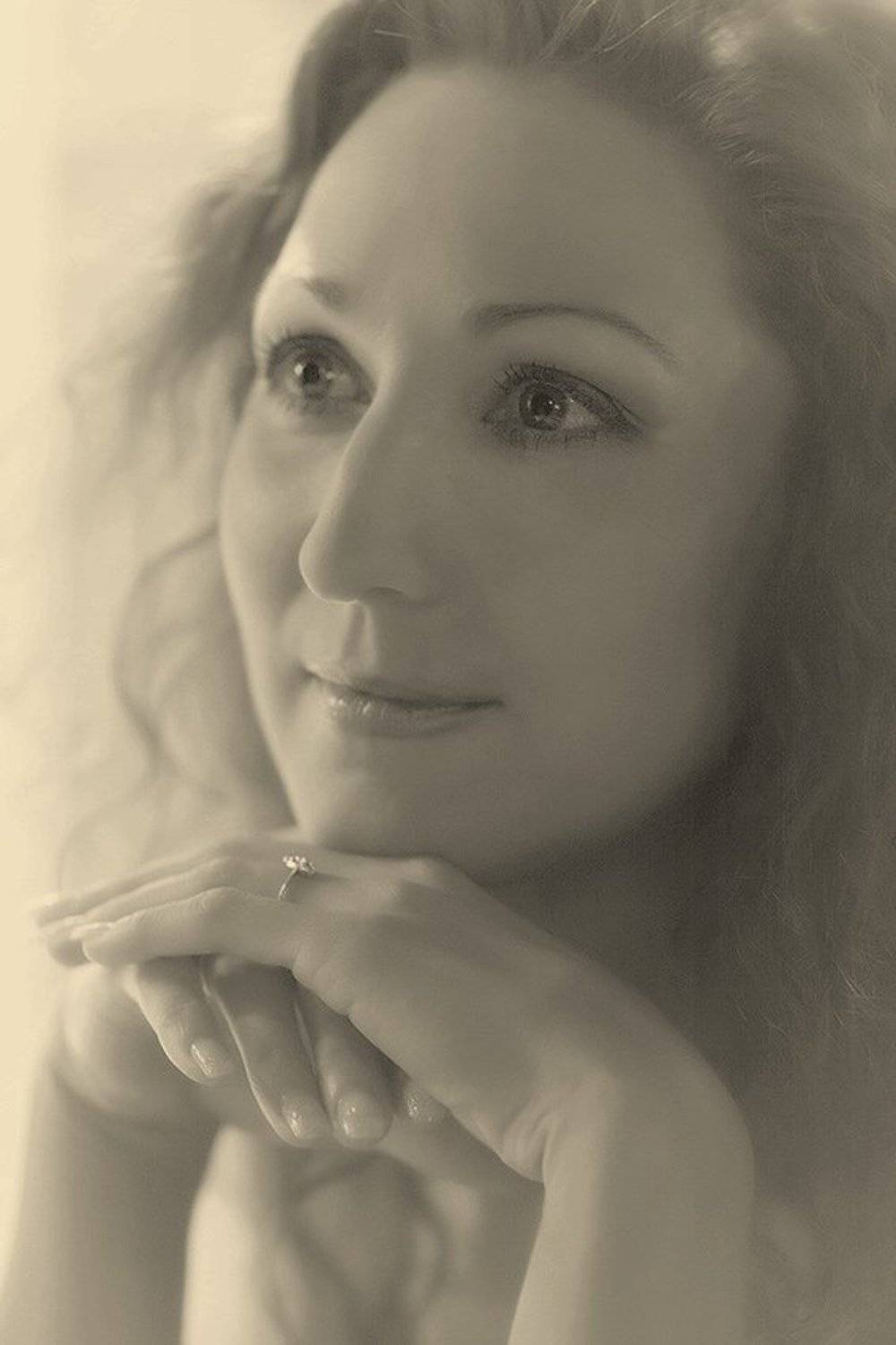 Таня. Автор: Василий Хураев свет, татьяна, сияние, кольцо, Василий Хураев