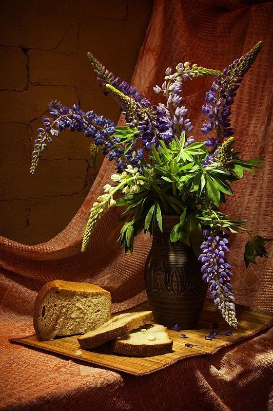 люпин, натюрморт Натюрморт с люпинамиphoto preview