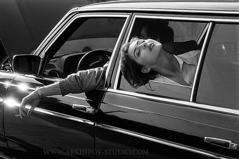 У Белого дома (30 апреля 1992г)photo preview