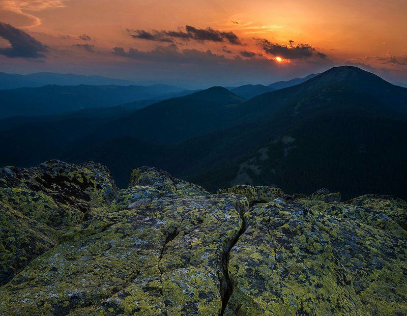 захід сонця, гори, пейзаж photo preview