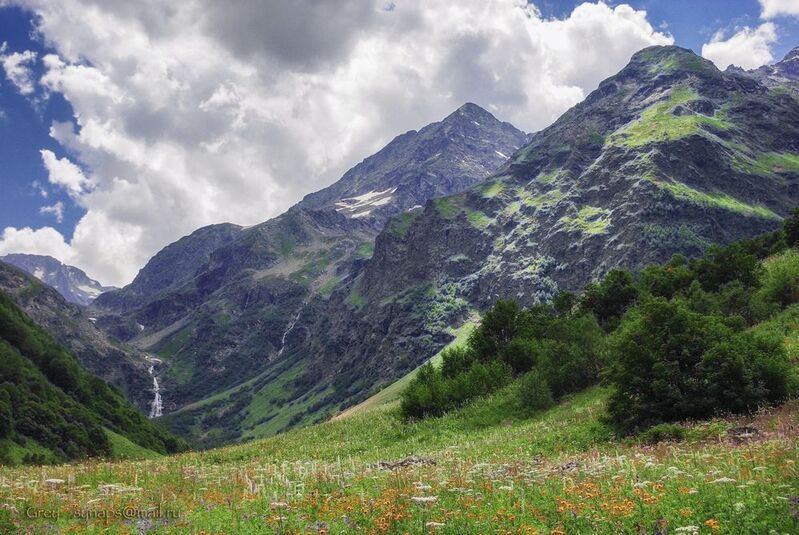 Имеретинка КЧР горы скалы водопады альпийские луга Долина Имеретинкиphoto preview