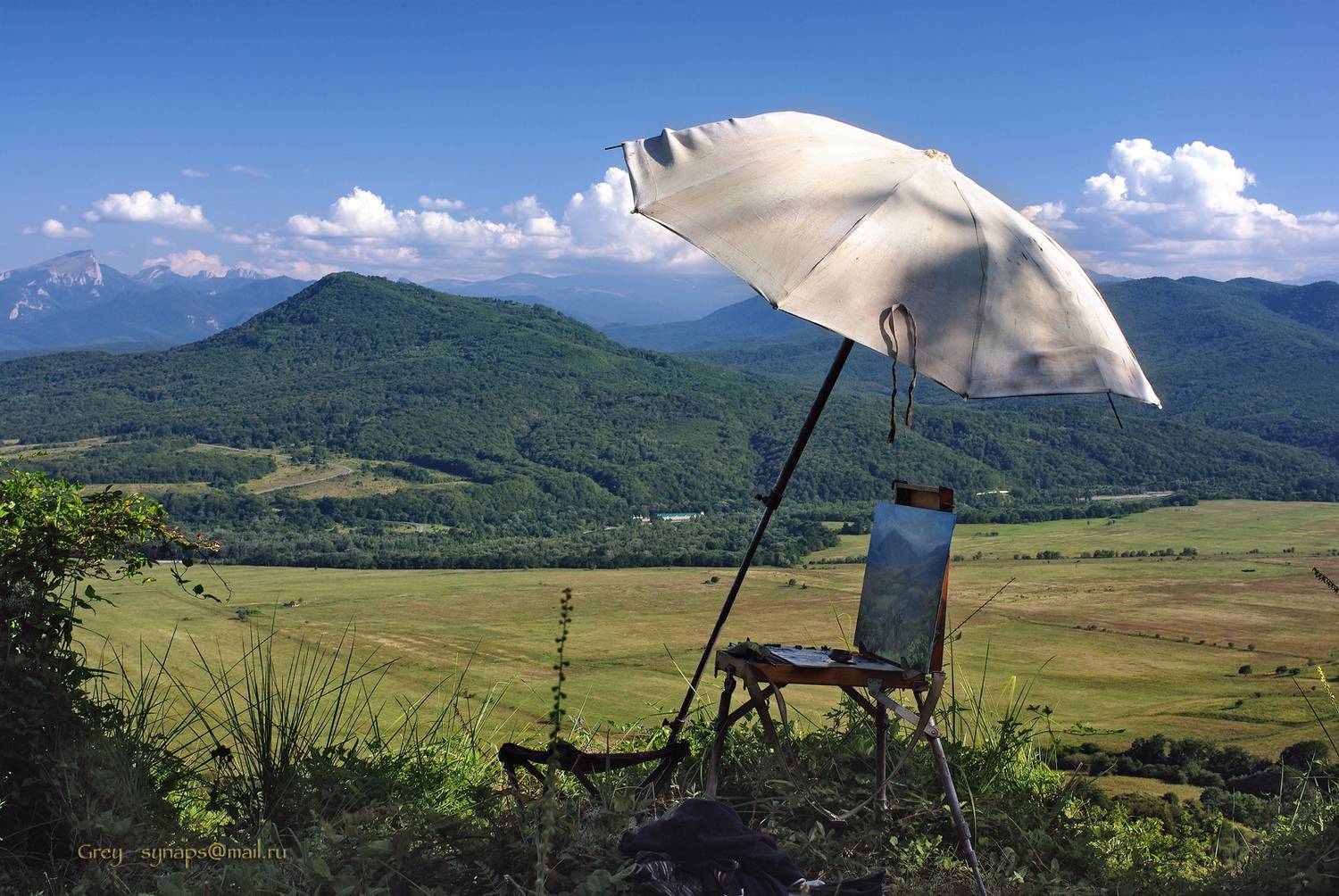 Творческий кризис художника с видом на долину Даха.... Автор: Сергей Павлов горы кавказ лагонаки, Сергей Павлов