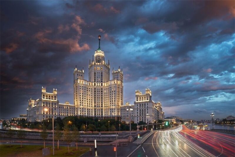 город, вечер, москва, здание, архитектура, высотка, вечер, подсветка Дом на Котельнической набережнойphoto preview