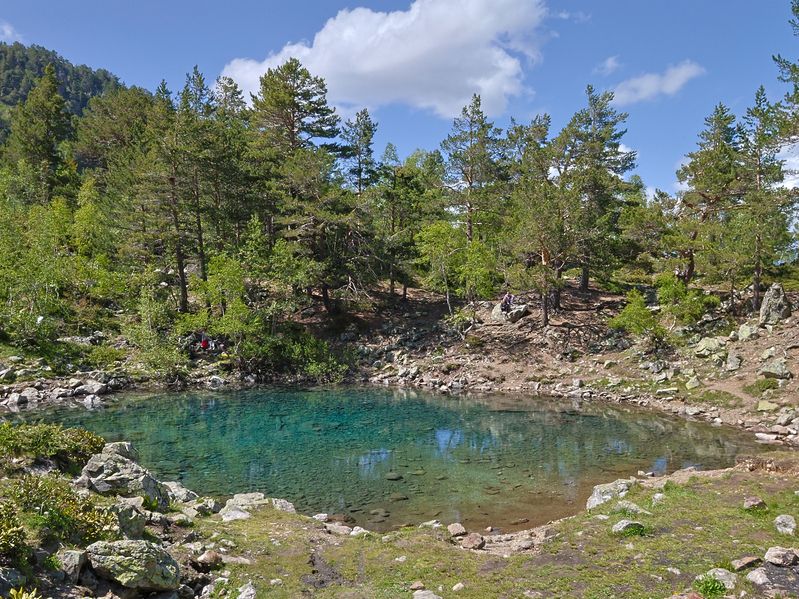 Горное озеро, Горные пейзажи Среди вершин и тишиныphoto preview