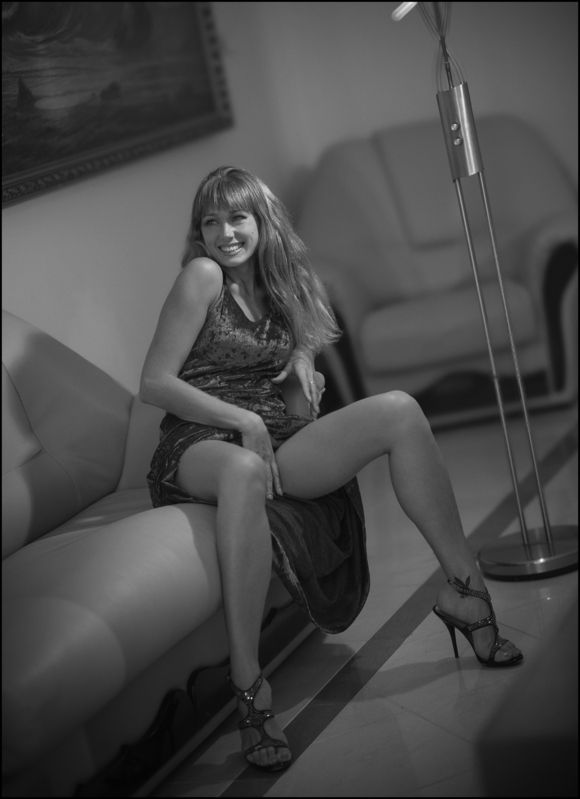 ---= not home, not alone =---photo preview